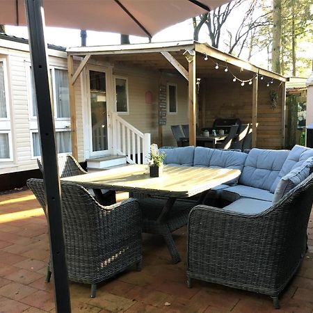 Prachtige Luxe Chalet Op De Veluwe Nabij ホンデルロー エクステリア 写真