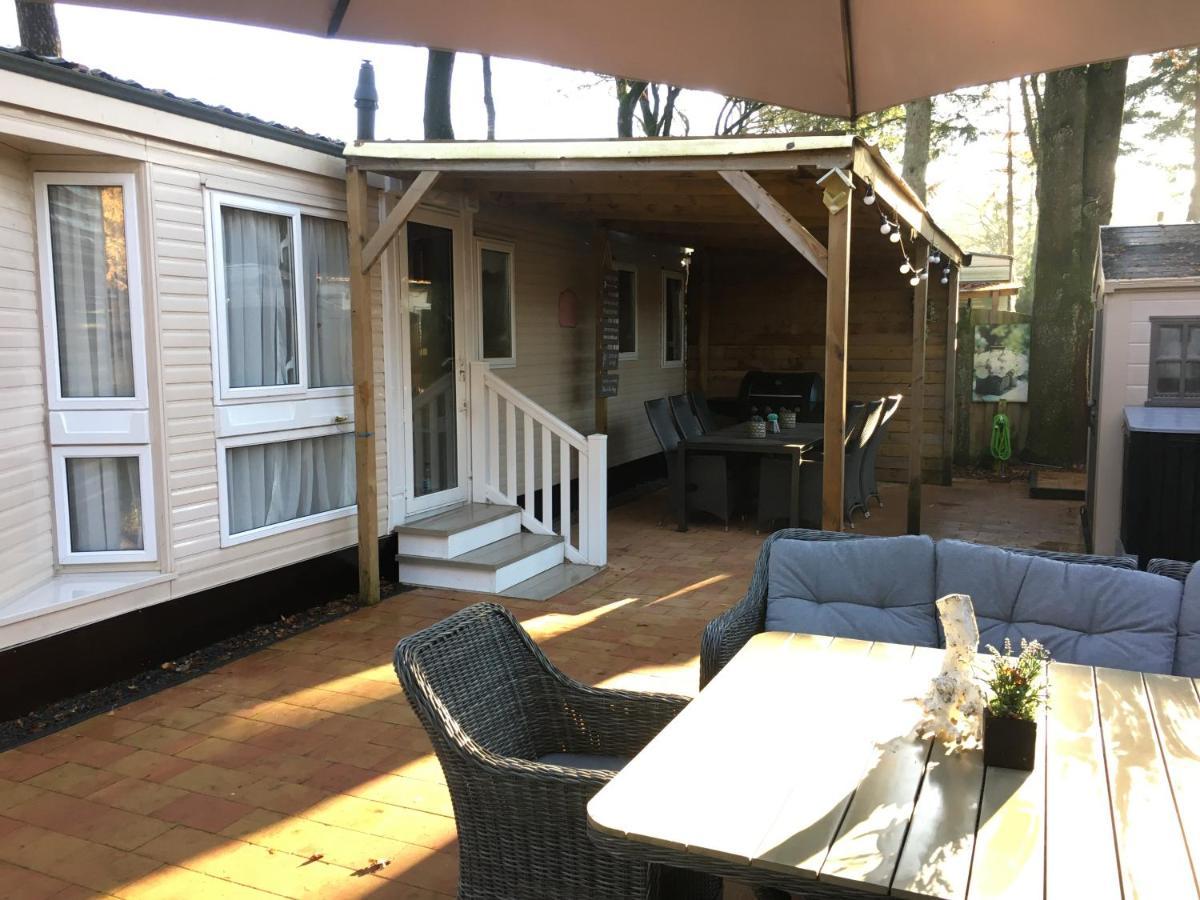 Prachtige Luxe Chalet Op De Veluwe Nabij ホンデルロー エクステリア 写真
